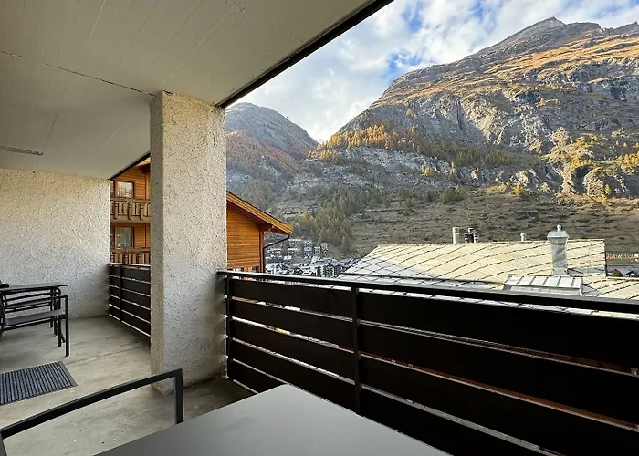 Haus Arola, Hirle アパート