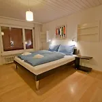 Haus Arola, Hirle Lejlighed